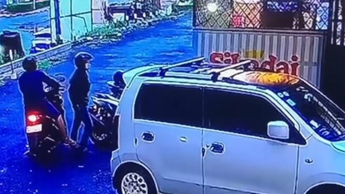 Polisi Terperangah, Maling Curi 2 Motor di Depok dalam Sehari!