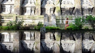 Mengintip Cerita Bali Kuno di Tebing Gunung Kawi