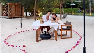 7 Foto Mesra Olla Ramlan & Tristan Molina Liburan ke Gili Meno, Go Public?