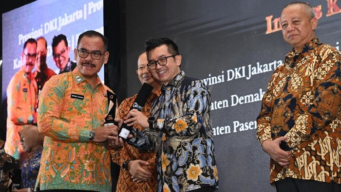 Pemkab Ciamis menerima penghargaan IKK 2025 dari LAN RI.