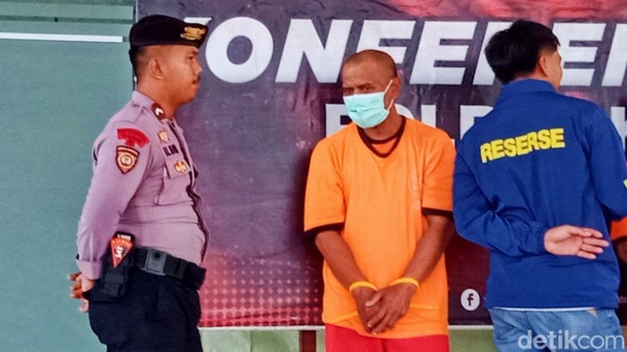 Jumpa pers kasus pencurian velg mobil di Polres Klaten, Selasa (25/11/2025).