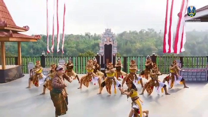 Pertunjukan Jaranan Sentherewe