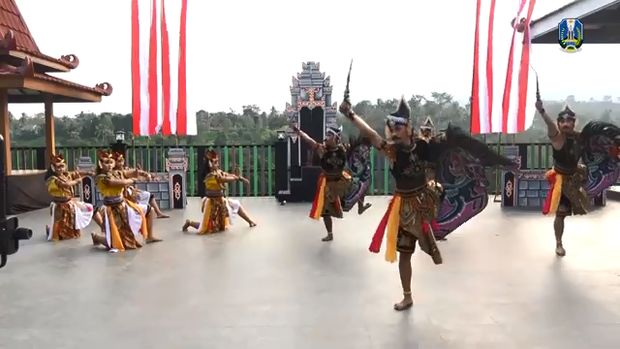 Pertunjukan Jaranan Sentherewe