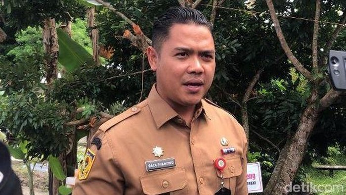 Plt Kadisdik Kalteng Muhammad Reza Prabowo.