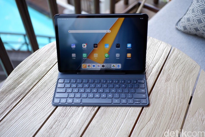 Poco Pad M1