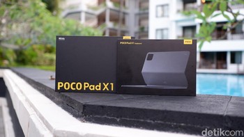 Poco Pad X1 tampil sebagai model yang lebih premium dengan sentuhan desain tipis, bobot ringan, dan kemampuan visual yang lebih canggih. Foto: Adi Fida Rahman/detikINET