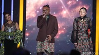 Musik hiburan turut memeriahkan detikcom Awards 2025. detikcom Awards 2025 kembali digelar untuk memberikan apresiasi bagi yang berkontribusi nyata untuk Indonesia. Penghargaan ini ditujukan bagi individu, pelaku usaha, dan unsur pemerintah yang telah menorehkan prestasi serta memberi dampak signifikan bagi bangsa.