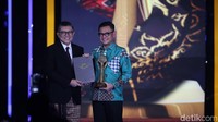 Gubernur Lembaga Ketahanan Nasional Republik Indonesia (Lemhannas), TB Ace Hasan Syadzily meraih penghargaan detikcom Awards 2025 sebagai Tokoh Penguat Ketahanan dan Integritas Nasional. Ace berharap penghargaan itu dapat menjadi motivasi bagi kemajuan Lemhanas.