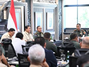 Prabowo Gelar Rapat Khusus di Mabes TNI, Evaluasi Kopdes Merah Putih