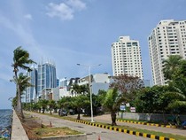 Banyak Rumah Mewah di Pantai Mutiara Dijual, Alarm Bahaya Tanggul Bocor?