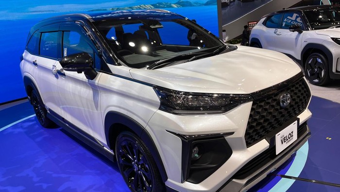 Toyota Veloz Hybrid Q TSS Modellista