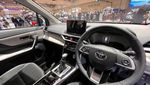 Lihat Lebih Dekat Toyota Veloz Hybrid varian Tertinggi
