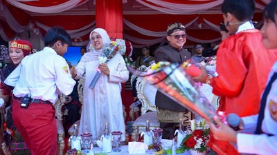 Potret Jajaran Kemendikdasmen Upacara Hari Guru Nasional 2025 di Berbagai Daerah