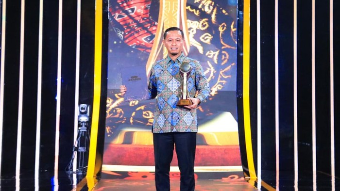 Wali Kota Pekanbaru Agung Nugroho raih anugerah detikcom Award 2025 kategori Tokoh Akselerator Tata Kelola Kota Berbasis Lingkungan. (Dok Diskomimfotiksan Pekanbaru)