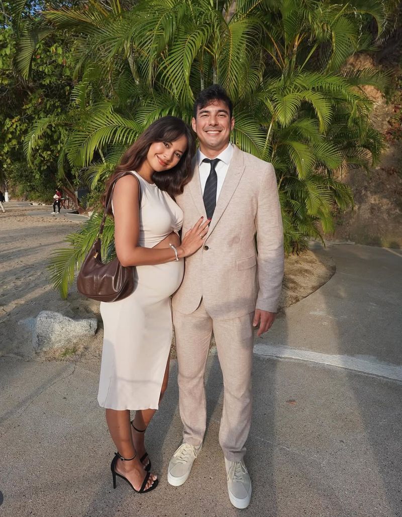 Aurelie Moeremans dan Tyler Bigenho