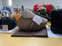 KPK Lelang Barang Rampasan Koruptor, Tas Dior-LV Mulai Rp19 Juta