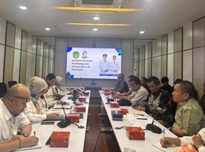 Bupati Luwu Timur Dorong PUPR Realisasikan Penataan Pesisir Danau Matano