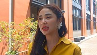 Dewi Perssik Tegaskan Gak Pernah Usir Irish Bella dari Program TV