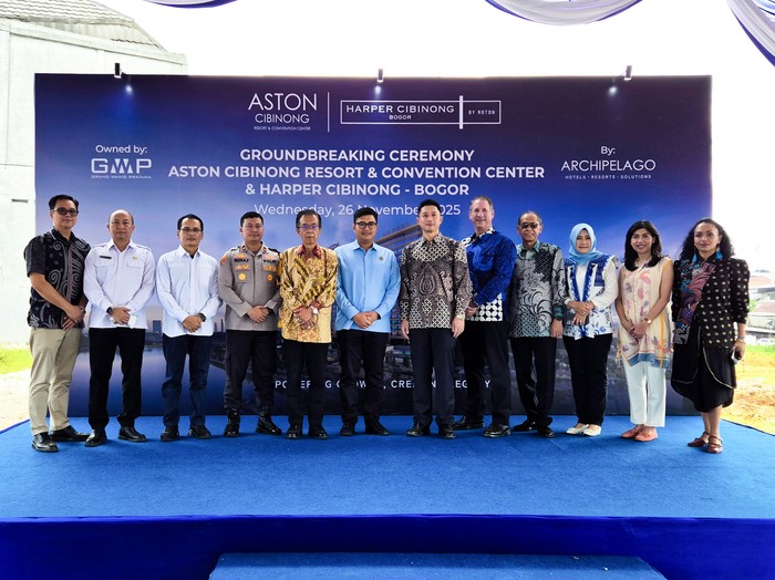 Ground Breaking Aston dan Harper Cibinong