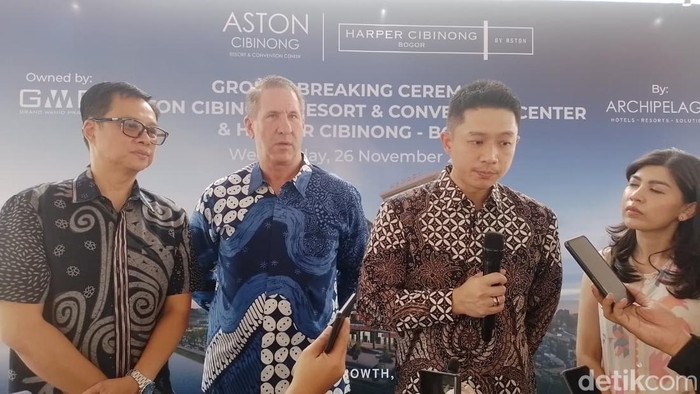 Archipelago International dan PT Grand Wahid Pratama melakukan groundbreaking Aston Cibinong dan Harper Cibinong, Rabu (26/11/2025).