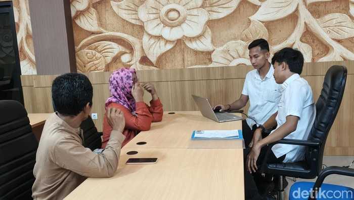 Ibu di Serang ngadu ke Polda Banten soal anaknya diduga jadi korban TPPO ke Kamboja
