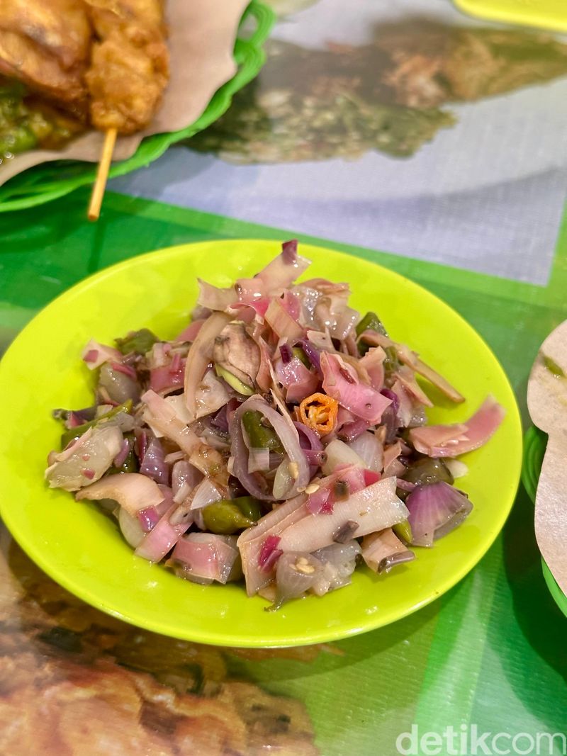 Jukut Goreng Samali milik Epy Kusnandar