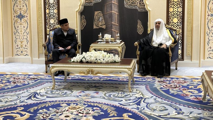 Ketua MPR RI Ahmad Muzani dan Sekjen Liga Liga Muslim Dunia