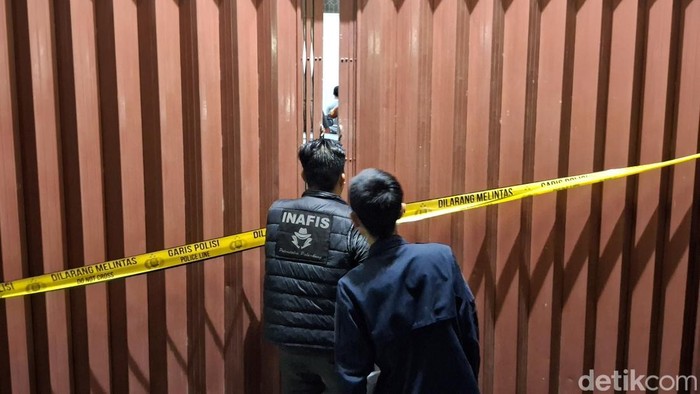 Lokasi kejadian pasutri yang diduga menjadi korban perampokan di Palembang.