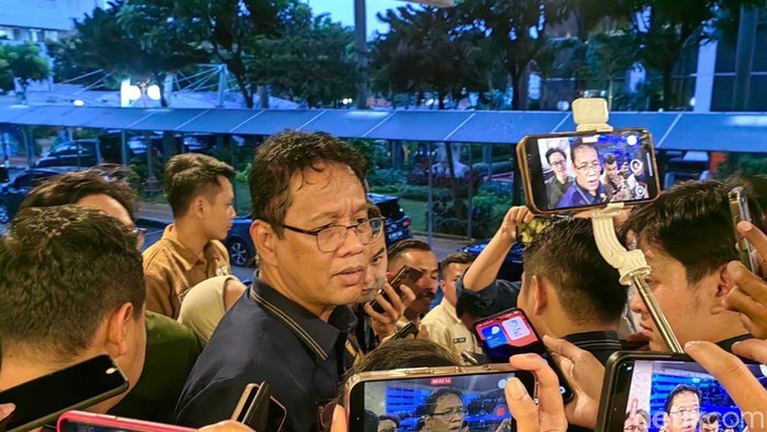 Purbaya Ogah Bertemu Pedagang Thrifting: Barang Ilegal, Ya Ilegal!