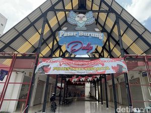 Warga Manfaatkan Pasar Burung Eks Dolly yang Mangkrak untuk Usaha