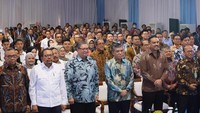 Program pemagangan tersebut merupakan bagian dari Paket Kebijakan Ekonomi 8+4+5 Tahun 2025 yang diarahkan Presiden Prabowo Subianto untuk meningkatkan penyerapan tenaga kerja muda serta mengurangi mismatch antara lulusan perguruan tinggi dan kebutuhan industri. Foto: Najm Dhiaulhaq