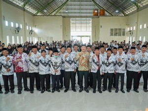 HGN 2025 & HUT PGRI, Pemkab Lamongan Percepat Kemampuan Digital Pendidik