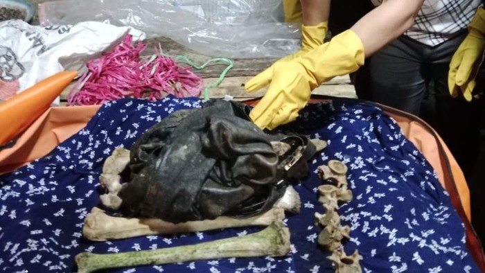 Penemuan diduga kerangka manusia di Musi Rawas