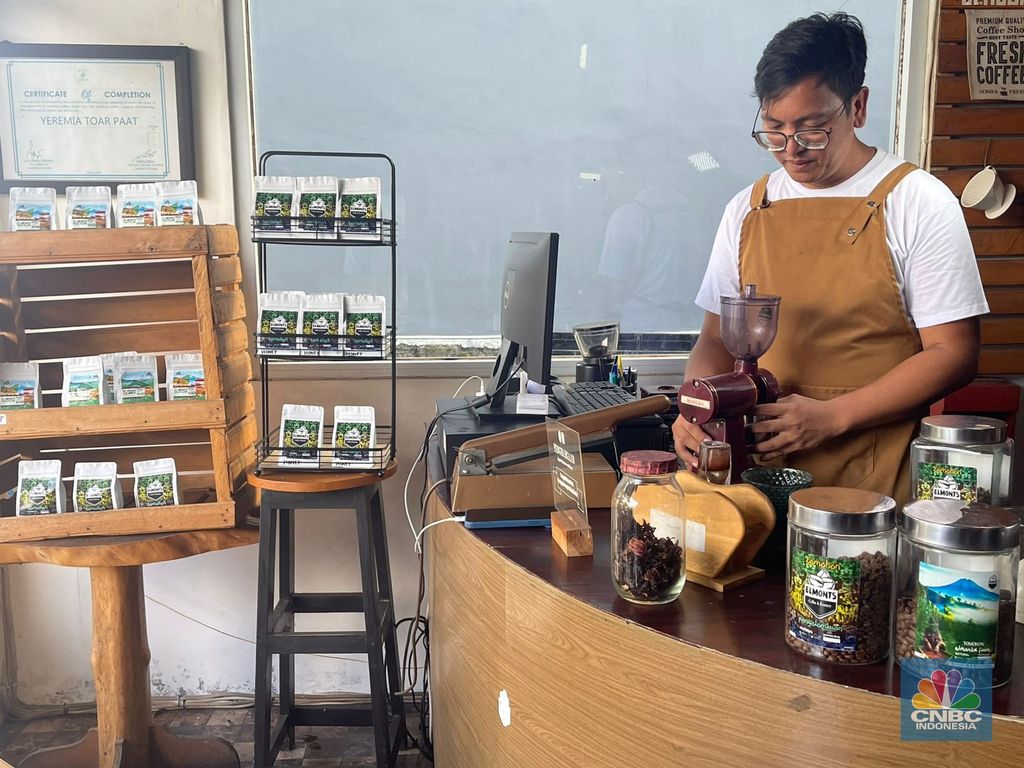 Penyerahan Dukungan Penyediaan Sarpras PI-KEKDA Bank Indonesia/Teti Purwanti