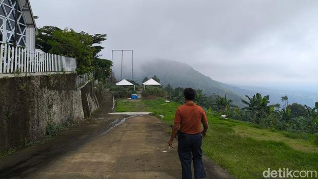 Potret Kesejukan di Objek Wisata D'orchid Kuningan Potret Kesejukan di Objek Wisata D'orchid Kuningan