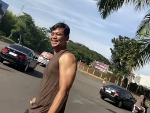 Cerita Surya Insomnia Ngaspal Jalan Berlubang: Gue Iseng Sebenarnya