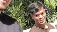 Gue juga gak mau jadi viral, gara-gara Gilang (personal trainernya) dah. Gue iseng doang sebenarnya, tutur Surya. Foto: dok TikTok Gilang Seiya