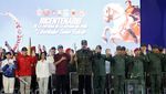 Maduro Pimpin Pawai di Tengah Ketegangan Hubungan dengan AS