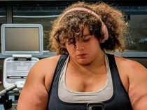 Gelar Wanita Terkuat di Dunia Dicabut karena Atlet Ini Terlahir sebagai Pria