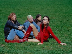 Video: Kenalan sama Wolf Alice, Inspirasi Nama Band dari Mana Sih?