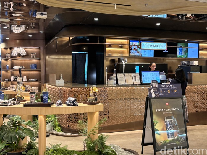 Chagee di Plaza Indonesia.