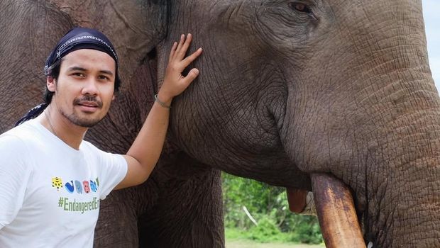 Chicco Jerikho menyuarakan penyelamatan Tesso Nilo.