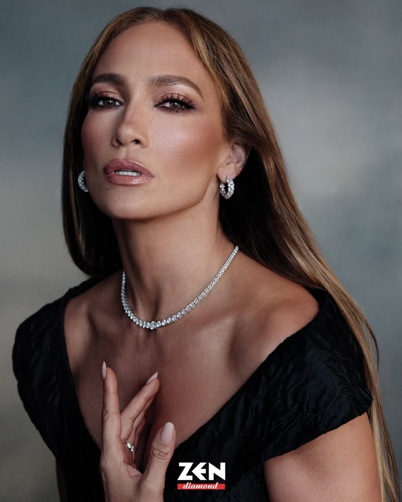 Jennifer Lopez Jadi Bintang Iklan Cincin Pertunangan