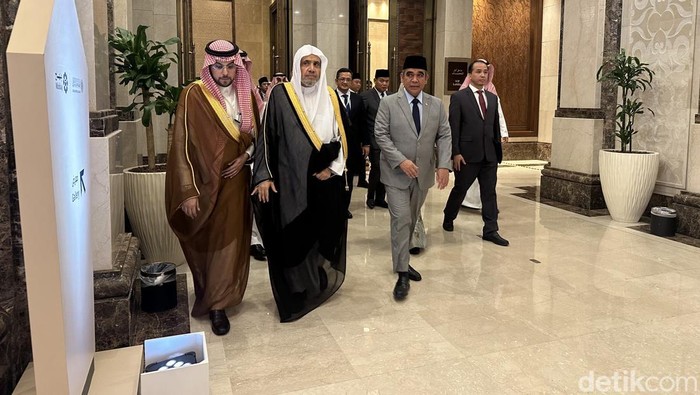Ketua MPR RI Ahmad Muzani tiba di acara launching platform elektronik Liga Muslim Dunia di Makkah, Arab Saudi (Isal Mawardi/detikcom)