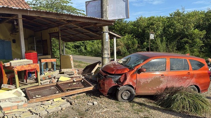 Laka lantas ganda di Muratara akibatkan petani tewas