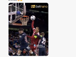 Nih gambarannya, Van Dijk coba memasukkan bola ke ring. (Foto: X.com/@pravinvictor1)