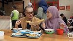 Momen Hangat Herfiza Novianti Saat Makan Bersama Keluarga
