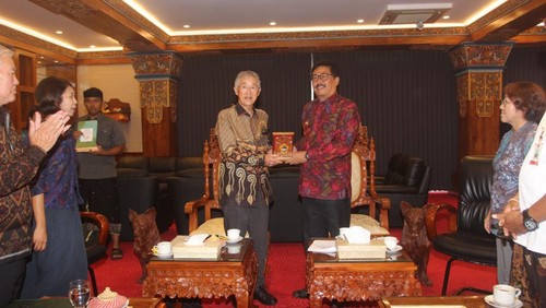 Penandatanganan LOI Pemerintah Gianyar dengan Pemerintah Kota Osaki, Jepang. (Pemkab Gianyar)