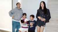 Raditya Dika sudah dikaruniai dua anak setelah 7 tahun menikah dengan Anissa Aziza. (Foto: dok Instagram anissaaziza)
