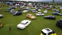 Ratusan Pengguna Mobil Klasik Kumpul di Bogor, Ada Apa?